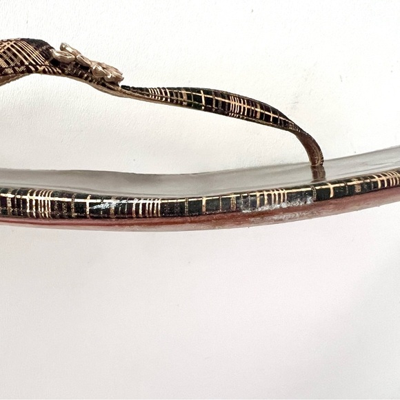 CHANEL | Gold Metallic Tweed Print Crystal CC Logo Thong Sandals 40C Wide - Picture 10 of 13